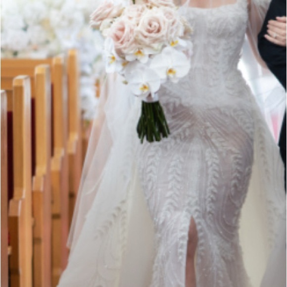 Leah Da Gloria Aspen Wedding Gown - Picture 12 of 12